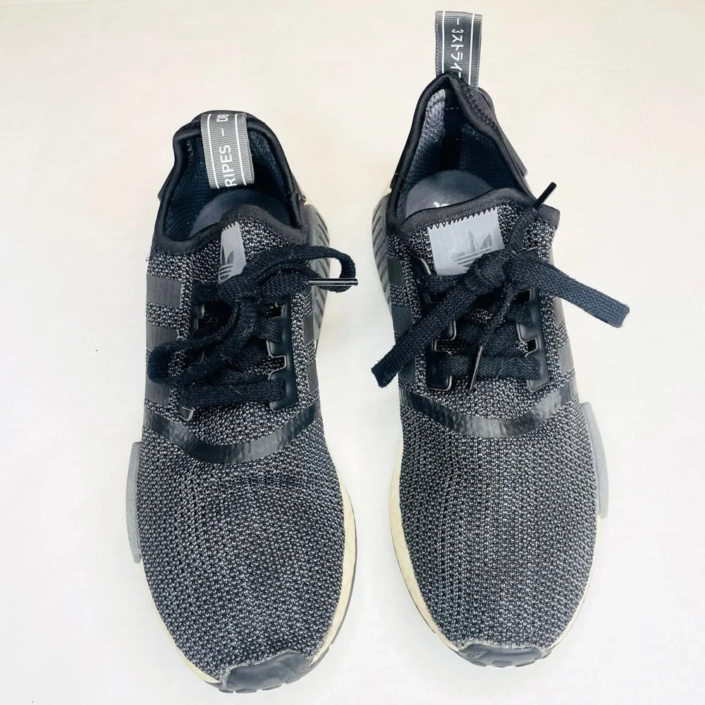 Adidas NMD_R1 Core Black Carbon Sneakers Men’s Size 8